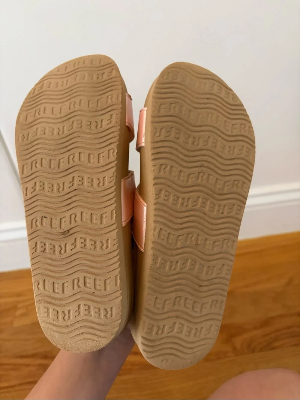Reef Kids Pink Strap Sandals